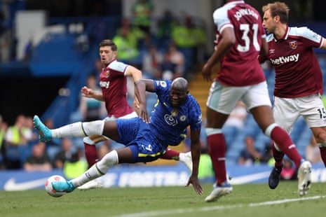 Romelu Lukaku of Chelsea is fouled in the penalty area by Craig Dawson of West Ham.