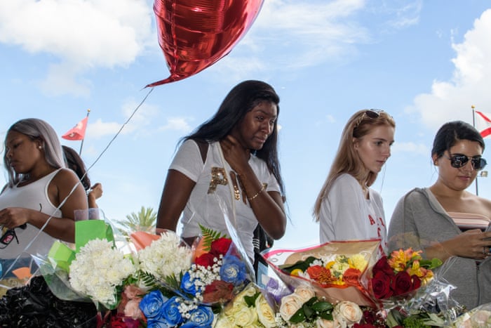 The Cult Of Xxxtentacion How Fans Pay Tribute To An Abusive