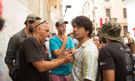 The shooting of La Hora Final, with the actor Pietro Sibille and director Eduardo Mendoza de Echave.