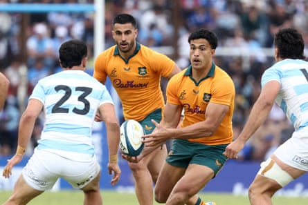 Joseph-Aukuso Suaalii offloads a pass for the Wallabies in the win against Argentina