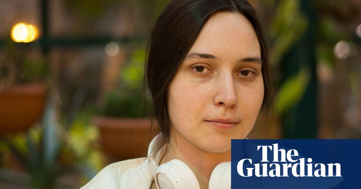 Russian scientist held in Ice jail charged with smuggling frog embryos into US