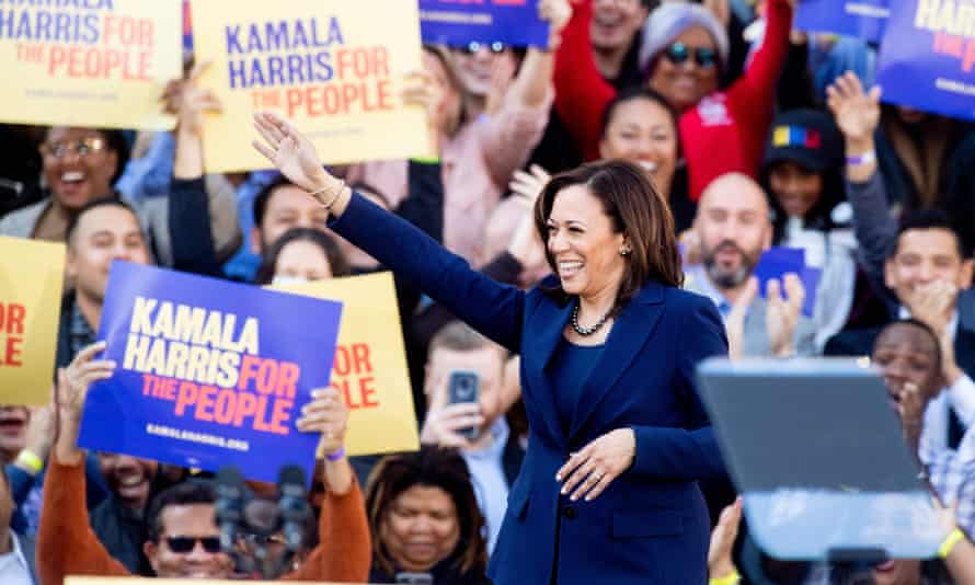 Senator Kamala Harris launches her campaign with a rally in Oakland, California, on 27 January.