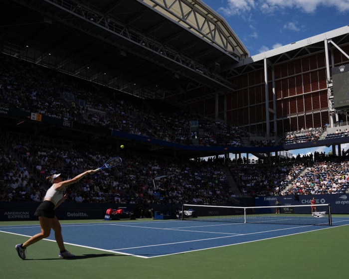 US Open 2026: Sabalenka Advances as Noskova and Kostyuk Face Off