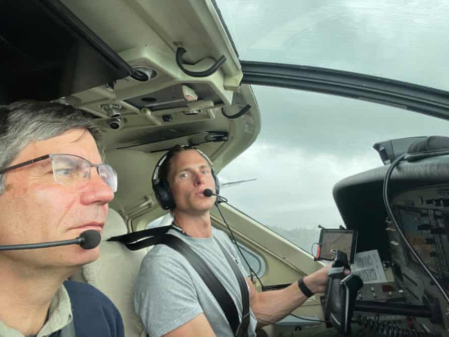 Peter Hannam with James Barkell, the pilot during the 2021 water bird survey.