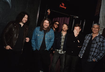 Ilan Rubin, Dave Grohl, Rami Jaffee, Chris Shiflett, Nate Mendel and Pat Smear.