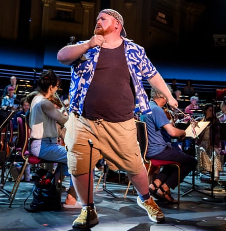 Nicky Spence (Oberon) rehearses at the Royal Albert Hall.