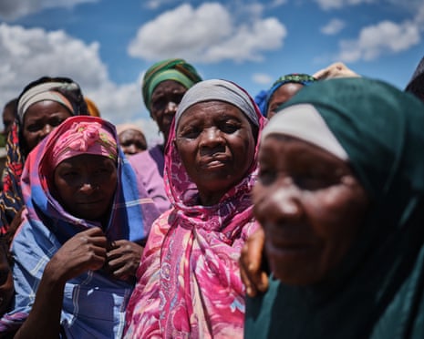 Hundreds of thousands newly displaced as Islamic State insurgency expands in Mozambique Hundreds of thousands newly displaced as Islamic State insurgency expands in Mozambique