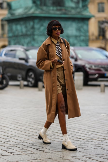 Four seasons in one day: how to layer your outfits for spring dressing | Australian fashion | The Guardian Four seasons in one day: how to layer your outfits for spring dressing | Australian fashion | The Guardian