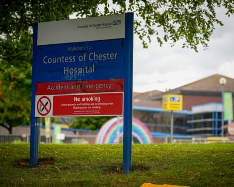Contessa di Chester Esterno e ingresso dell'ospedale