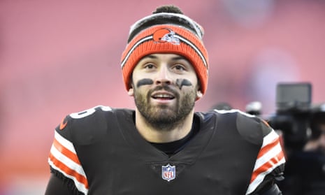 Cleveland Browns trade quarterback Baker Mayfield to Panthers