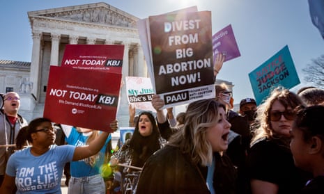 us-claims-spark-unrest-venezuela-at-the-center-of-global-politics