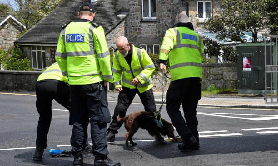 G7 leaders are gathering in england where they will discuss a range of issues including supplying poor countries with covid vaccines and climate change. G7 Meeting In Cornwall . Cost Of Policing G7 Summit Estimated At 70m G7 The Guardian