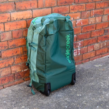 Best Suitcases Testing with Pete Wise