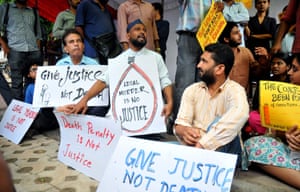 Indian activists protest against capital punishment in 2015