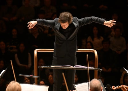 Maxime Pascal conducts the London Symphony Orchestra