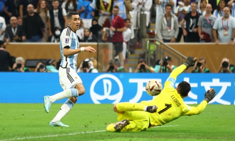 Argentina v France: 2022 World Cup final – live | World Cup 2022 7 Angel Di Maria scores a fine second for Argentina.