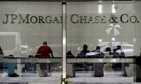 JP Morgan Chase is raising the minimum amount of assets required to join its private bank.