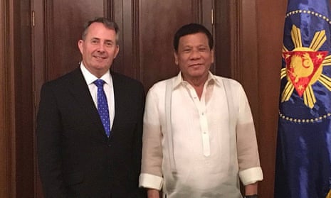 Liam Fox with the Philippines president, Rodrigo Duterte. 