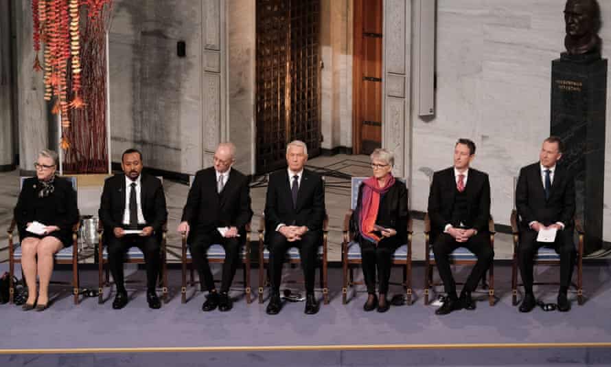 Ethiopia’s prime minister and 2019 Nobel peace prize laureate Abiy Ahmed, second from left, with members of the Norwegian awarding committee at the ceremony in 2018 in Oslo.