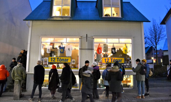 bjork tobacco store reykjavik Flagship 12 Tnar record shop and