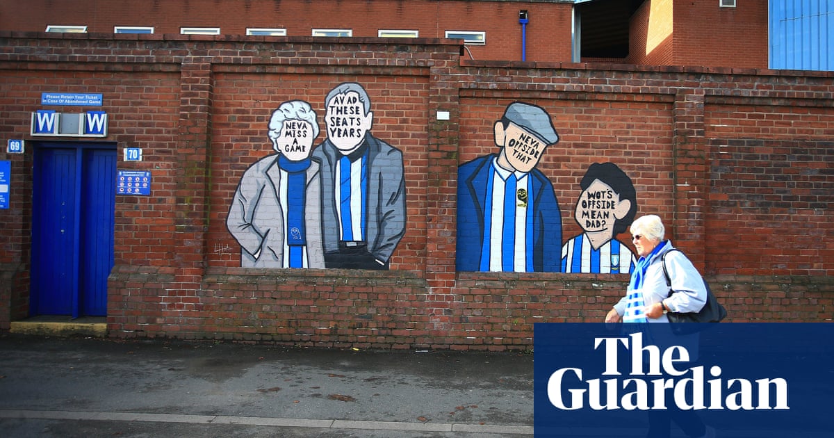 Football Daily | Dejphon Chansiri’s attempts to get Sheffield Wednesday fans footing the bill