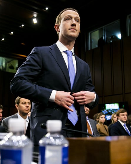 Seldom seen: Mark Zuckerberg, for once without his usual Silicon Valley T-shirt. Special case, he was testifying before a Senate committee, 10 April 2018.