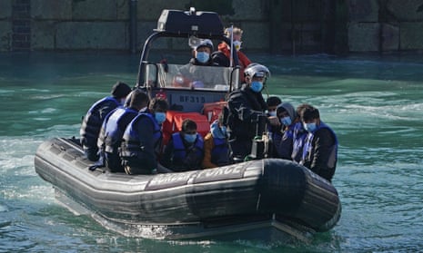 Return of migrant vessels: a violation of maritime law and moral