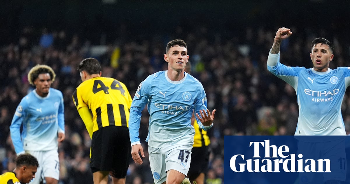Foden hat-trick helps Manchester City cut through noise and crush AEK.