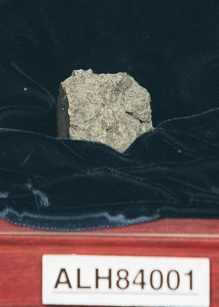 Una roca envuelta en terciopelo
