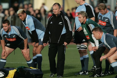 Graham Henry oversees the 2005 All Blacks training session in Christchurch