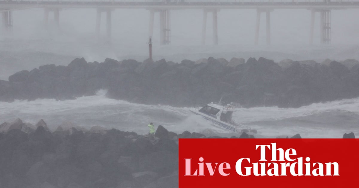 Tropical Cyclone Alfred live updates: wind and rain intensify as category 2 storm nears south-east Queensland and northern NSW | Tropical Cyclone Alfred Tropical Cyclone Alfred live updates: wind and rain intensify as category 2 storm nears south-east Queensland and northern NSW | Tropical Cyclone Alfred