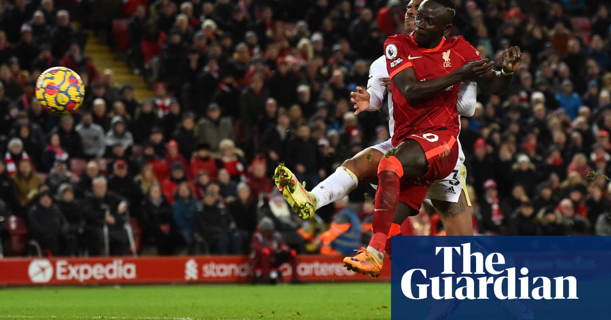 Salah and Mané double up in Liverpool’s 6-0 trouncing of threadbare Leeds
