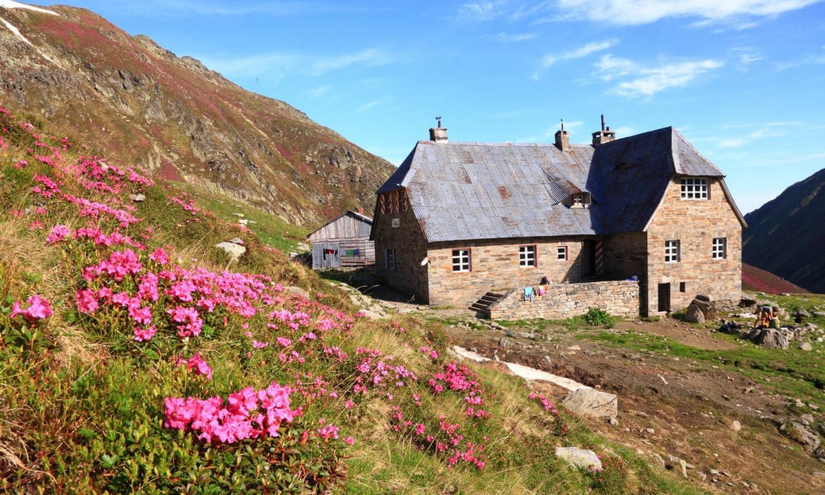 Wander Retreat Adventures Off the Grid Wander Retreat Adventures Off the Grid