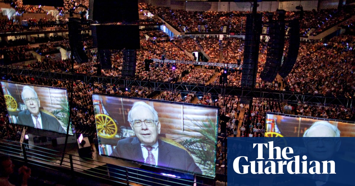 They wait in the rain to see Warren Buffett. Will they still flock to Omaha when he’s gone? - The Guardian