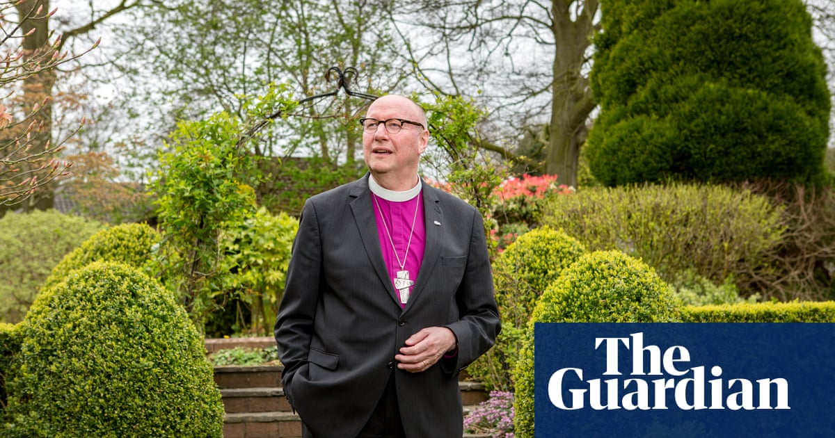 Boris Johnson should be ashamed of Savile slur, says bishop