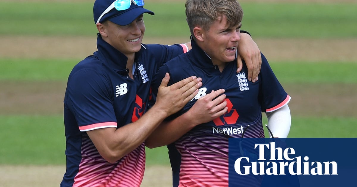 Sam And Tom Curran Would Rather Play Behind Closed Doors Than Not At All Cricket The Guardian