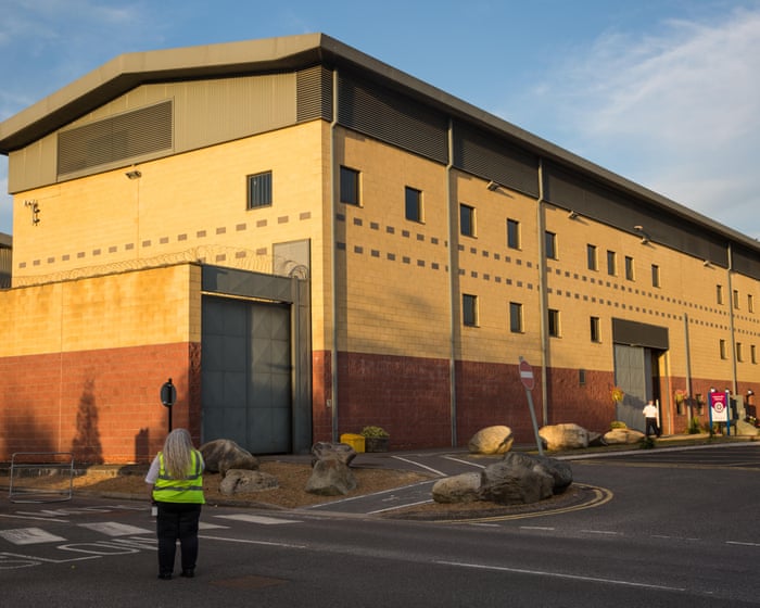 Minister orders immigration centre to remove ‘balloon craft’ job ads