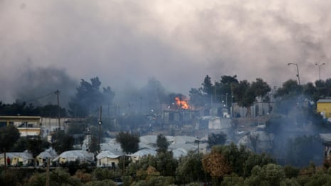 Thousands left without shelter as fire rips through Lesbos refugee camp  – video