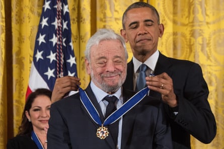 Barack Obama presents the Presidential Medal of Freedom to Stephen Sondheim in 2015
