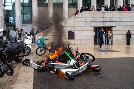 Burning e-scooters near the Saint-Charles secondary school in Marseille.