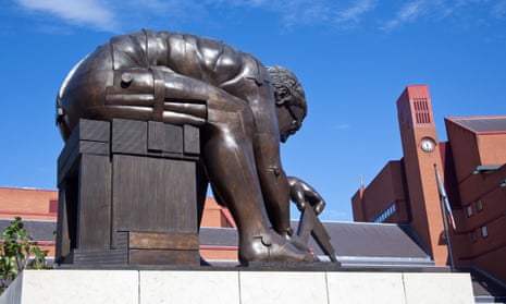 Eduardo Paolozzi’s sculpture of Newton outside the British Library.