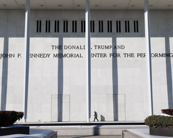 Democratic lawmaker may attend Kennedy Center board meeting, judge rules