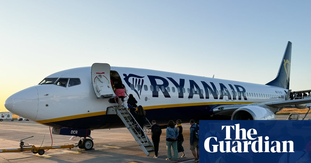 Lib Dems Call for Grace Period for Dual Nationals Reentering UK with Second Passport Lib Dems Call for Grace Period for Dual Nationals Reentering UK with Second Passport