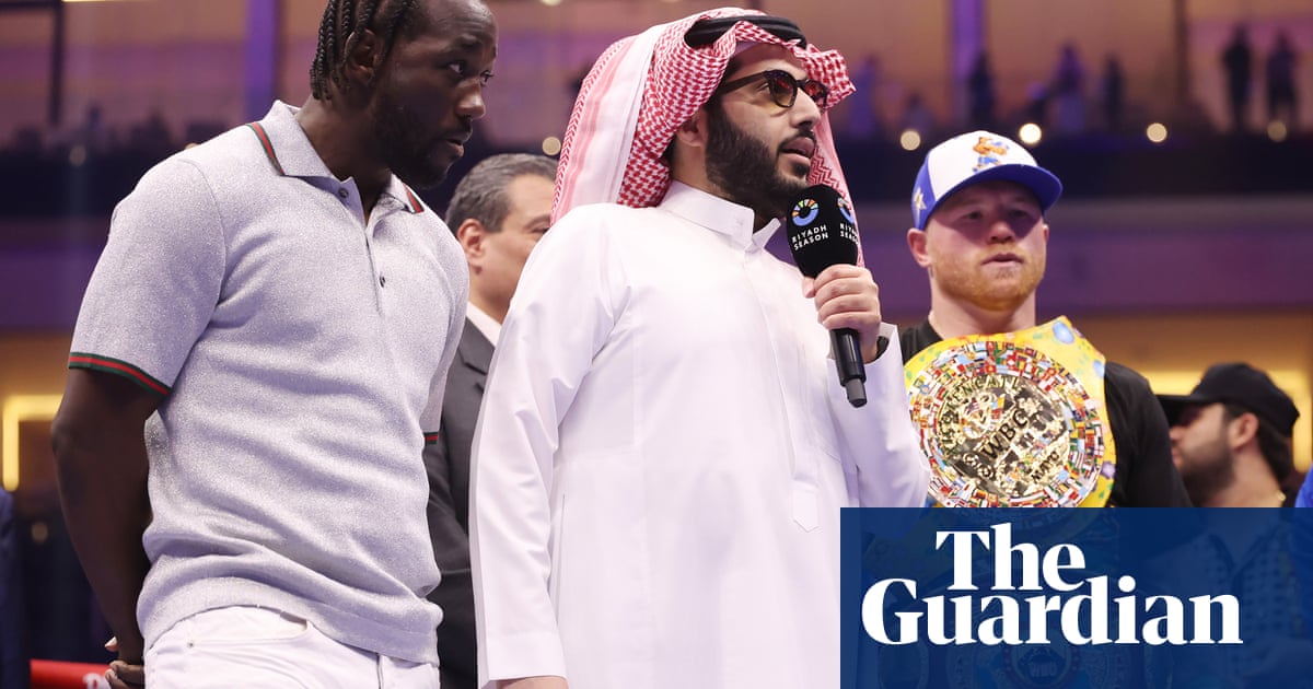 Canelo Álvarez eases past William Scull to set up Terence Crawford showdown