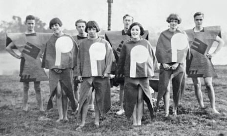 Angus McBean’s Body of Gleemen and Gleemaidens, Gleemote, 1929, showing Kibbo Kift members in homemade costumes.