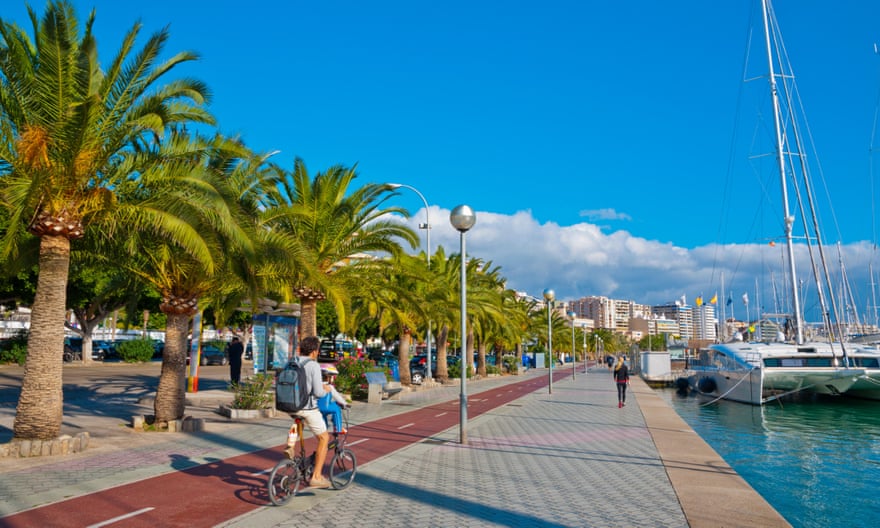 Cycling lane, Paseo Maritimo, Palma,