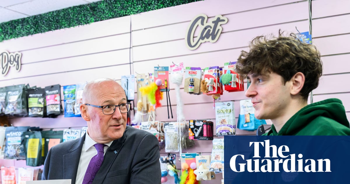 ‘I am losing faith’: disaffected Scottish voters may deny SNP a majority