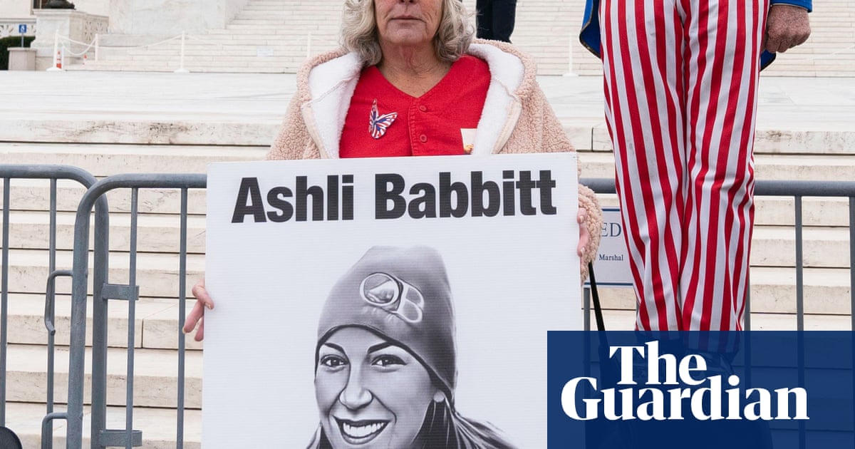 Trump officials reportedly reach $5m settlement in January 6 wrongful death suit