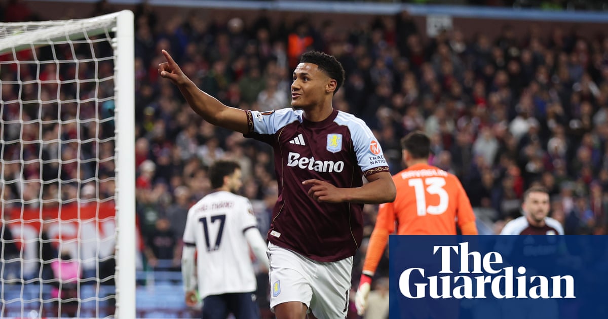 Watkins breaks record as Aston Villa cruise past Bologna into all-English semi-final