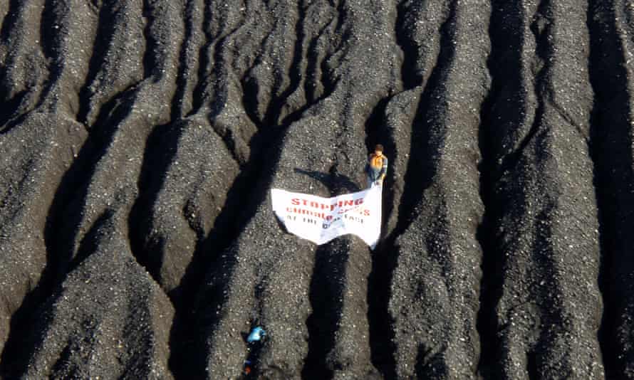A climate change protester at Tarong power station in Queensland in 2008.